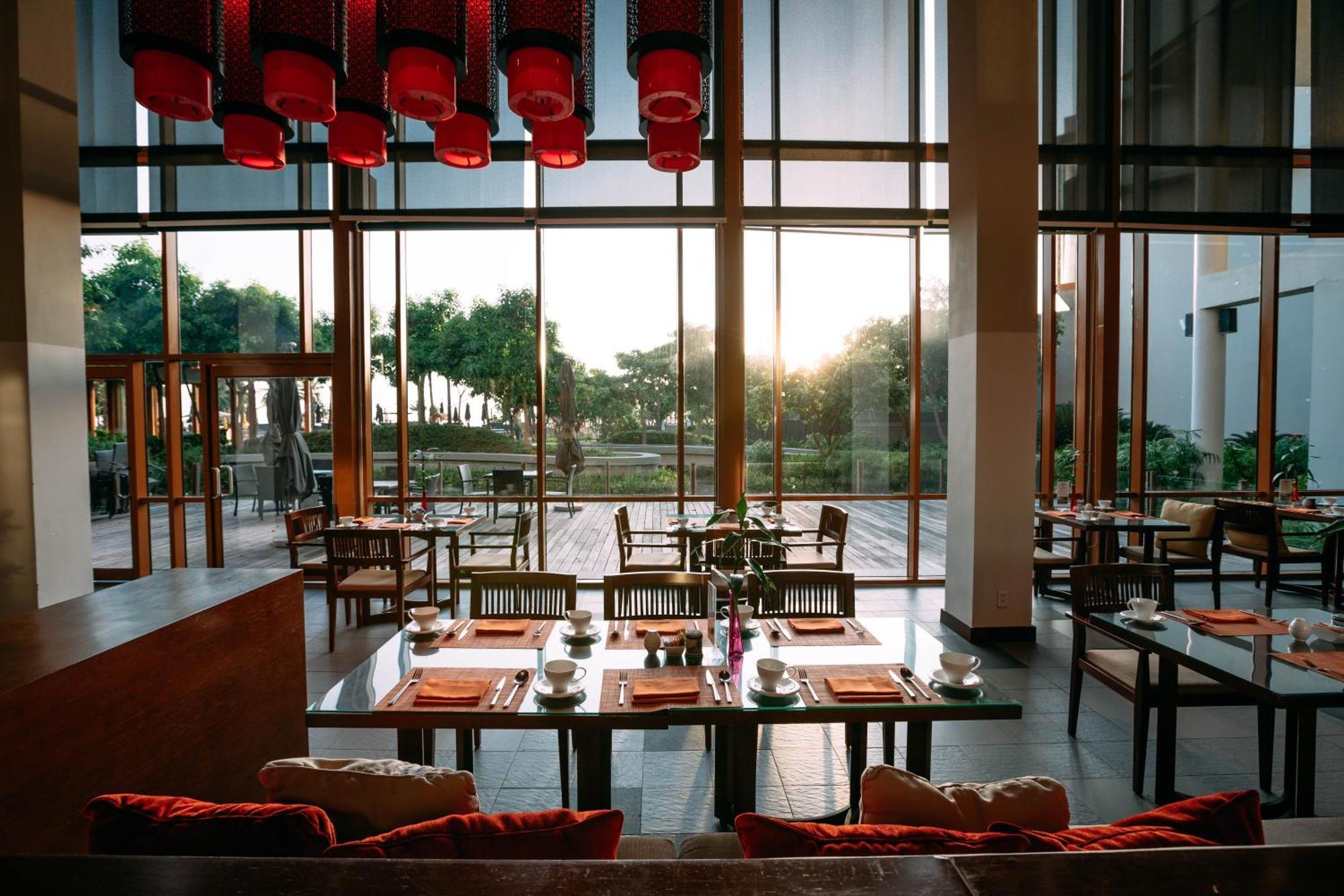 Angsana Lang Co Hotel Екстериор снимка